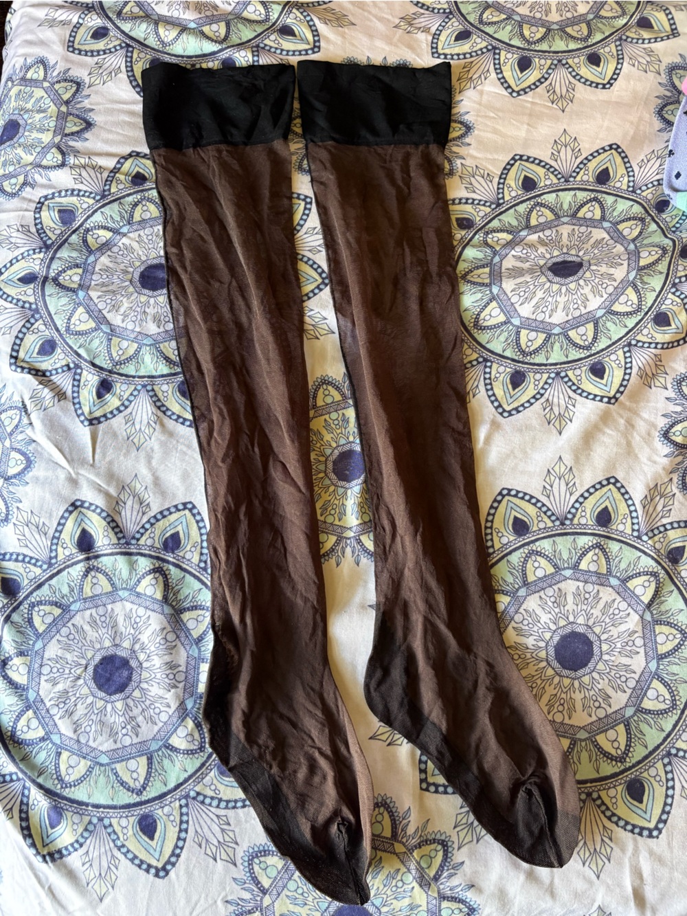 Snag Tights Columbia Stockings- size A/B
